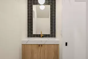 8409 NE 137th St, Kirkland, WA 98034 - Photo 31
