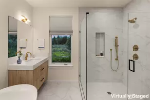 8409 NE 137th St, Kirkland, WA 98034 - Photo 25