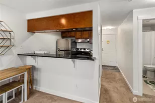 8816 Nesbit Ave N, Seattle, WA 98103 - Photo 11