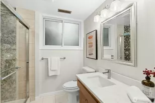 14406 NE 11th Pl, Bellevue, WA 98007 - Photo 27