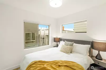 939 NW 56th Street #B, Seattle, WA 98107 - Photo 19