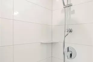 939 NW 56th St, Seattle, WA 98107 - Photo 37