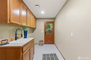 21310 NE 101st Ct, Redmond, WA 98053 - Photo 29