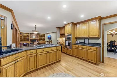 21310 NE 101st Court, Redmond, WA 98053 - Photo 9