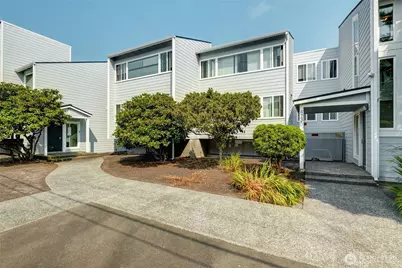4230 Hoyt Avenue, Everett, WA 98203 - Photo 1