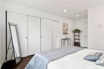 12516 15th Avenue NE #A, Seattle, WA 98125 - Photo 9