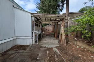 7614 NE Bothell Way, Kenmore, WA 98028 - Photo 13