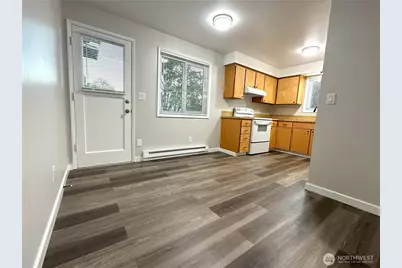 2501 Rucker Avenue, Everett, WA 98201 - Photo 35