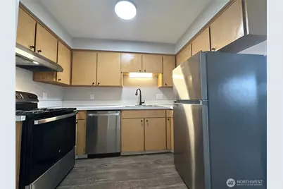2501 Rucker Avenue, Everett, WA 98201 - Photo 13