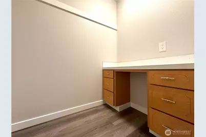 2501 Rucker Avenue, Everett, WA 98201 - Photo 29