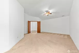 1529 202nd St Ct E, Spanaway, WA 98387 - Photo 15