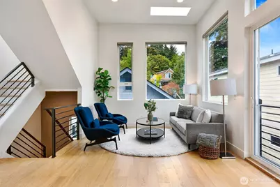 3022 4th Avenue W, Seattle, WA 98119 - Photo 7