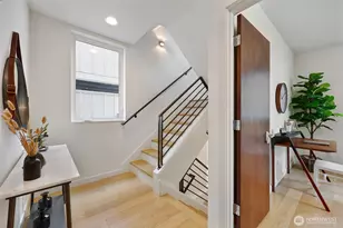 3022 4th Ave W, Seattle, WA 98119 - Photo 23