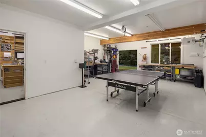 10444 SE 22nd Street, Bellevue, WA 98004 - Photo 33