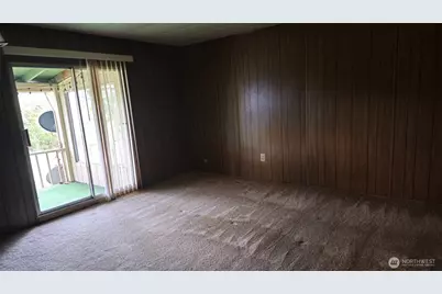 22430 Cedarview Drive E, Bonney Lake, WA 98391 - Photo 11