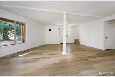 813 Hazzle Court, Coupeville, WA 98239 - Photo 3