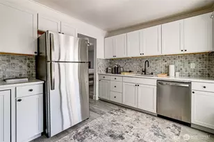 305 Meadow Ave N, Renton, WA 98057 - Photo 7
