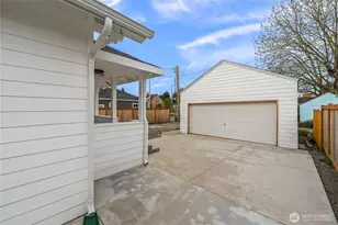 305 Meadow Ave N, Renton, WA 98057 - Photo 21