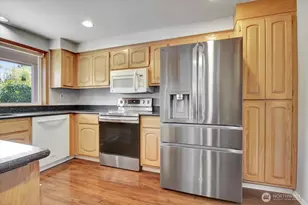 2928 209th Pl SW, Lynnwood, WA 98036 - Photo 11