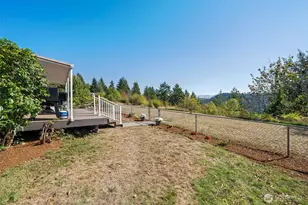 22518 Cedarview Dr E, Bonney Lake, WA 98391 - Photo 7