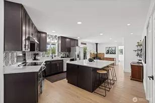 22518 Cedarview Dr E, Bonney Lake, WA 98391 - Photo 13