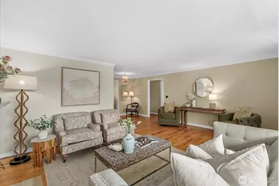 12116 Shorewood Drive SW, Burien, WA 98146 - Photo 5