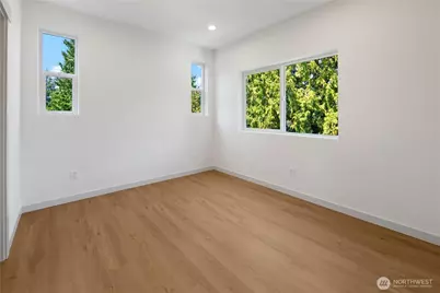 2652 B NW 95th Street, Seattle, WA 98117 - Photo 7