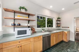 3005 E Union St, Seattle, WA 98122 - Photo 11