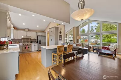 10503 158th Avenue NE, Redmond, WA 98052 - Photo 9