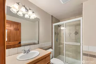 22724 64th St E, Buckley, WA 98321 - Photo 21