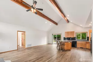 22724 64th St E, Buckley, WA 98321 - Photo 5