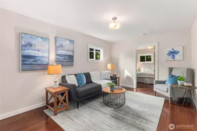 730 N 100th Street, Seattle, WA 98133 - Photo 7