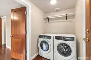 730 N 100th St, Seattle, WA 98133 - Photo 21