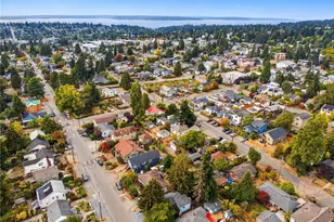 730 N 100th St, Seattle, WA 98133 - Photo 39
