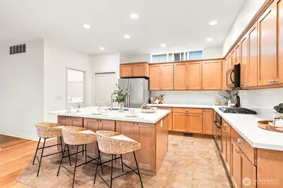 2117 NW Far Country Lane, Issaquah, WA 98027 - Photo 5