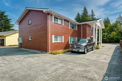 8806 3rd Avenue SE, Everett, WA 98208 - Photo 3