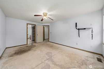 1412 200th Street Ct E, Spanaway, WA 98387 - Photo 21