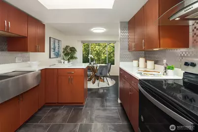 17417 Ashworth Avenue N #203, Shoreline, WA 98133 - Photo 11