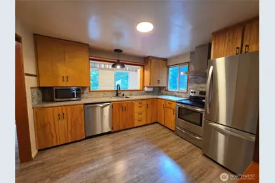 395 Saylor Road, Camano Island, WA 98282 - Photo 21