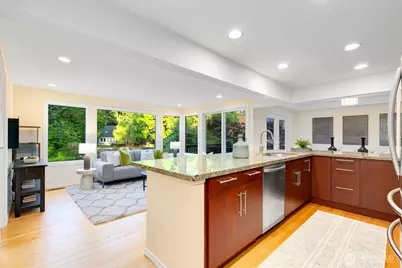 11404 NE 103rd Street, Kirkland, WA 98033 - Photo 13
