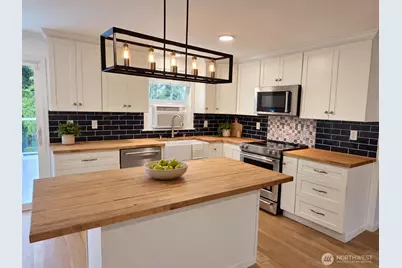 2209 24th Avenue SE, Puyallup, WA 98374 - Photo 3