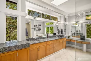 6560 156th Ave SE, Bellevue, WA 98006 - Photo 19