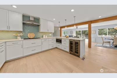 4830 88th Place SE, Mercer Island, WA 98040 - Photo 9