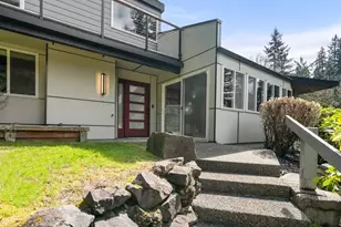 4830 88th Pl SE, Mercer Island, WA 98040 - Photo 3