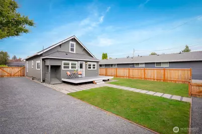 1924 4th Street, Marysville, WA 98270 - Photo 17