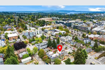 7018 8th Avenue NE, Seattle, WA 98115 - Photo 27