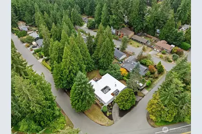 21015 NE 11th Street, Sammamish, WA 98074 - Photo 35