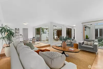 21015 NE 11th Street, Sammamish, WA 98074 - Photo 5