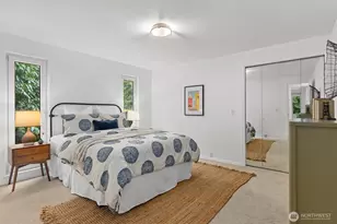 21015 NE 11th St, Sammamish, WA 98074 - Photo 29