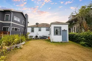 136 NE 58th St, Seattle, WA 98105 - Photo 5